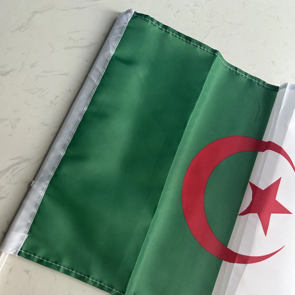 Bandera de Argelia para coche de poliéster con asta plástica ondeante - imagen 2