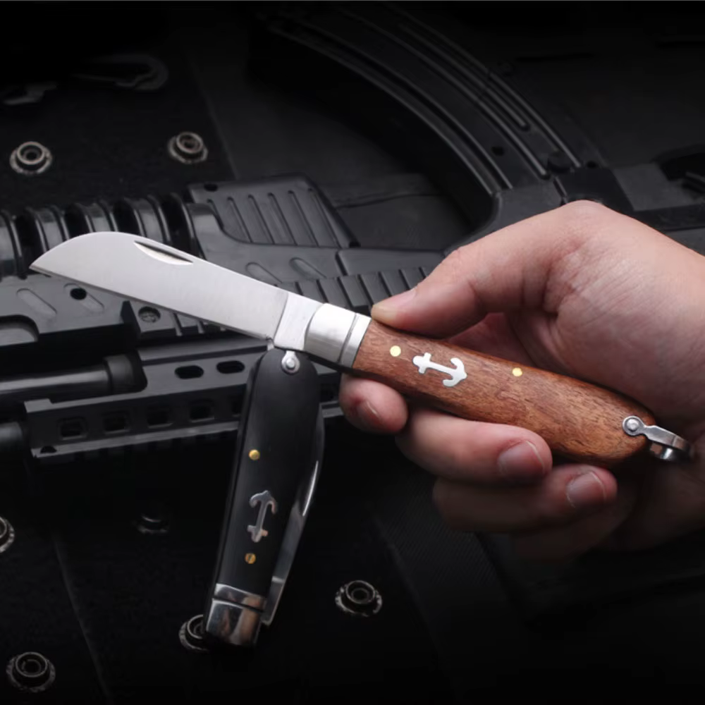 Cuchillo EDC plegable mini outdoor con mango de sándalo amarillo - imagen 4