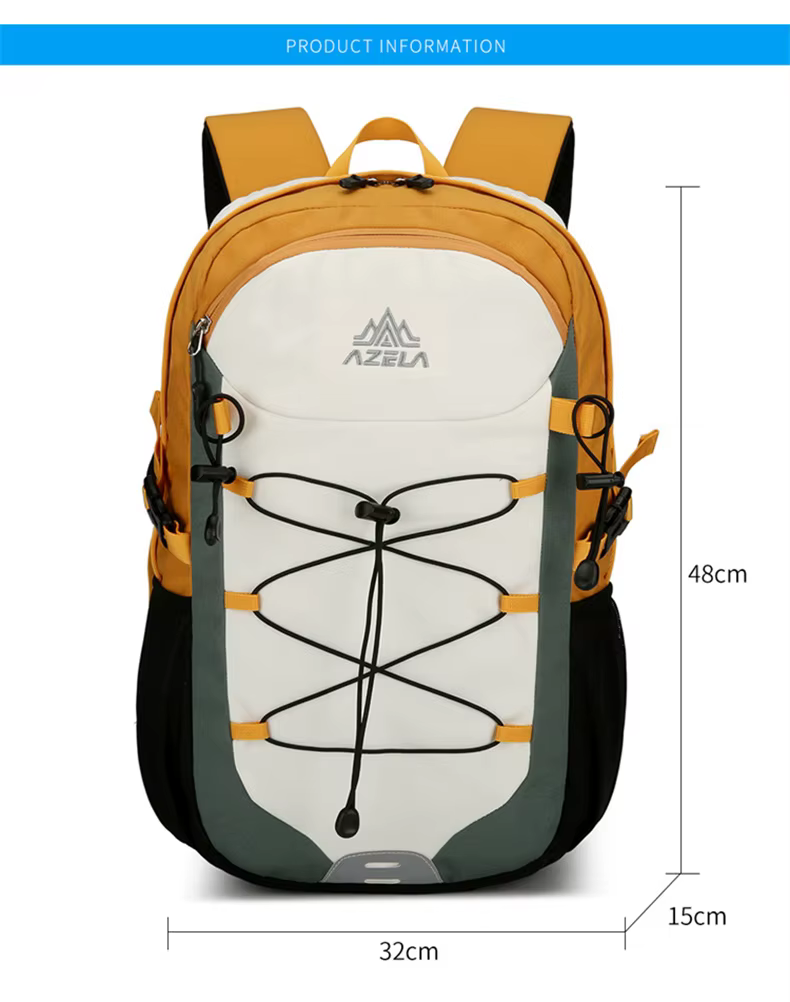 Mochila de senderismo color negro con detalles en gris