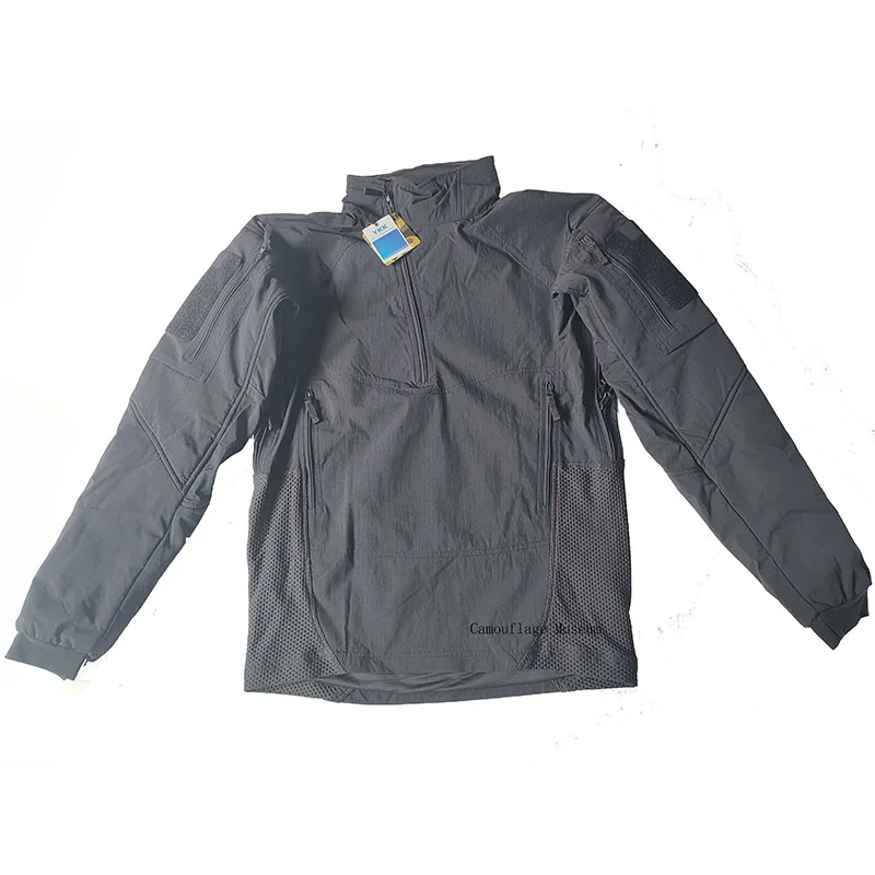 Chaqueta táctica en exterior