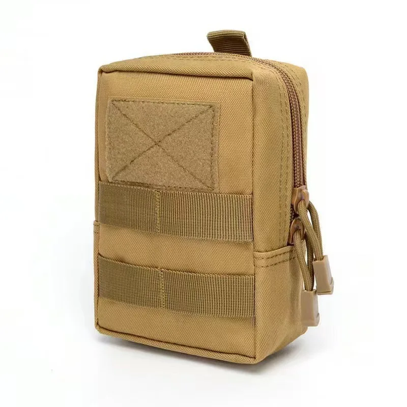 Riñonera con accesorios Molle añadidos
