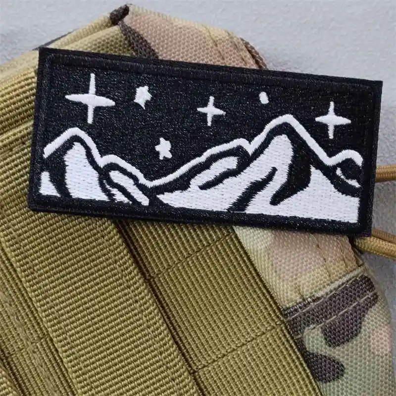 Parche táctico bordado Mountain Star para chaleco y mochila con velcro - imagen 2