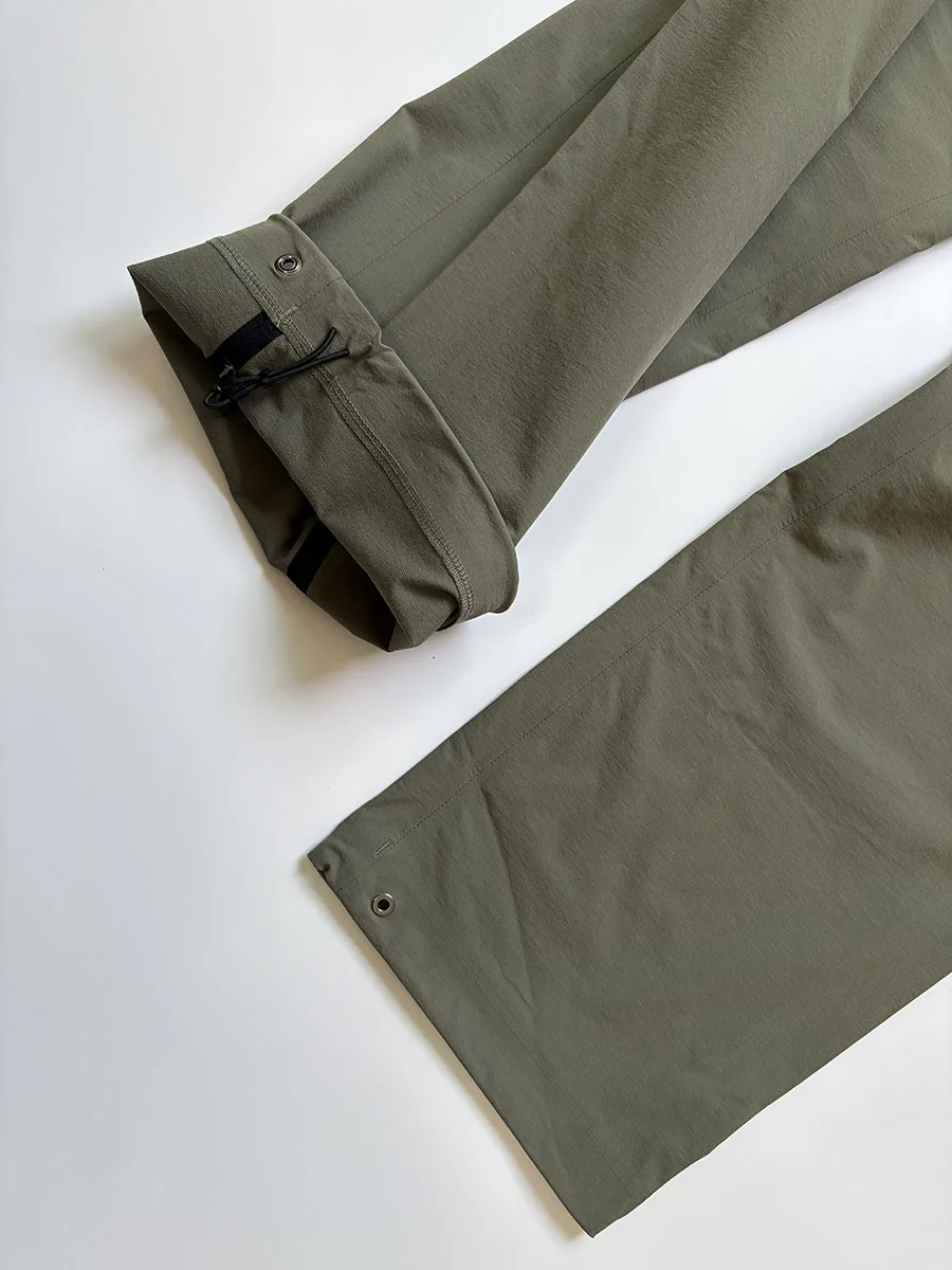 Pantalones tácticos impermeables de pierna recta con botones a presión
