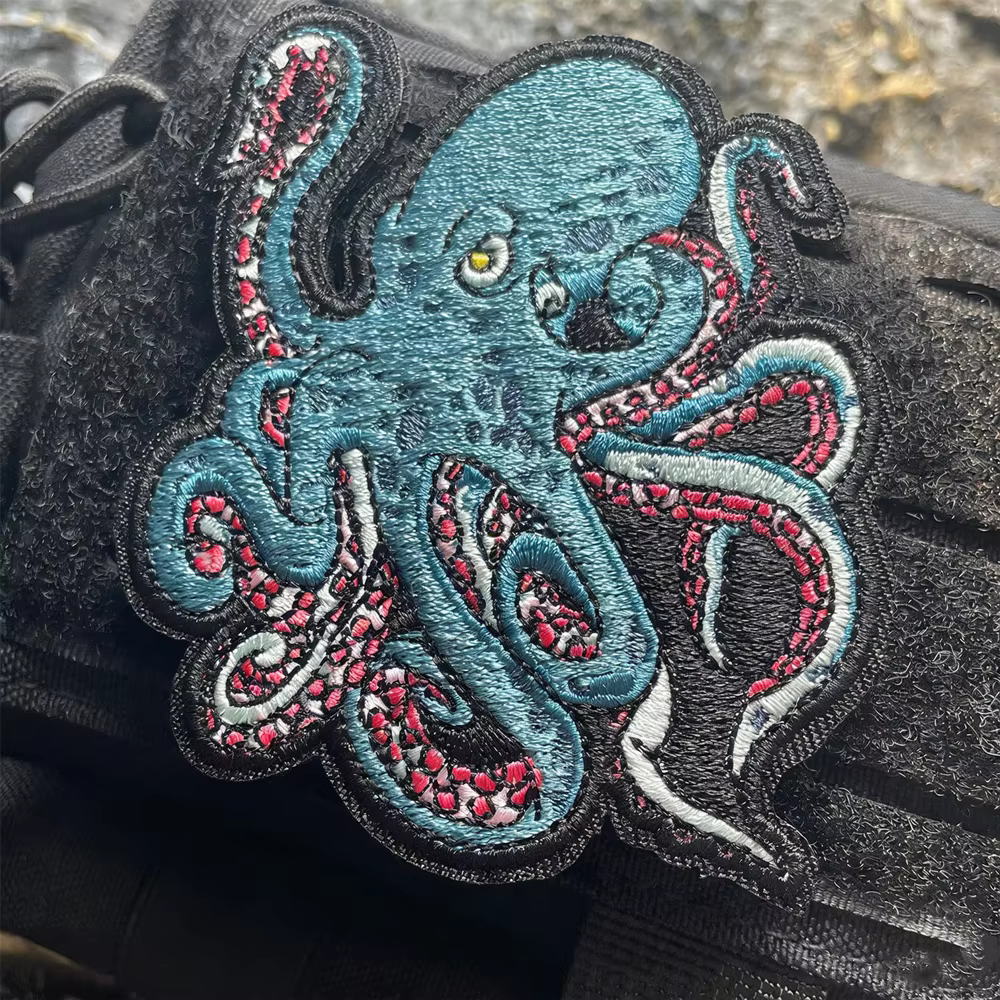 Deep Sea Hunter parche bordado octagonal pulpo azul para ropa - imagen 4