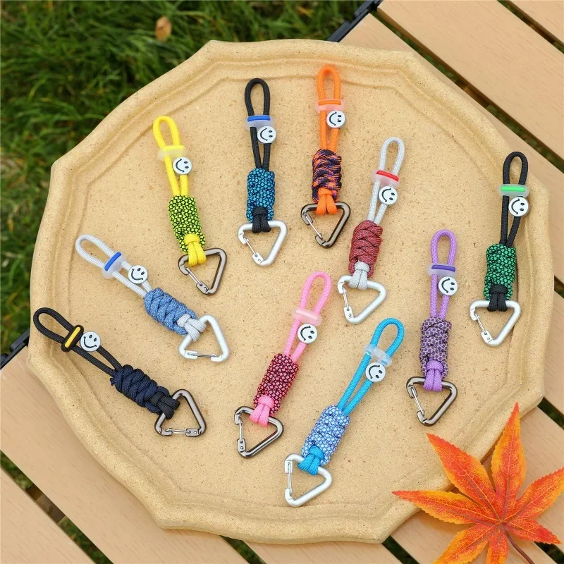 Llavero táctico de paracord con gancho de aluminio para exterior - imagen 4