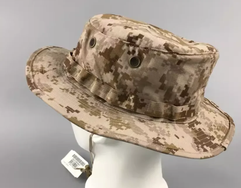 Cubierta para casco y complementos