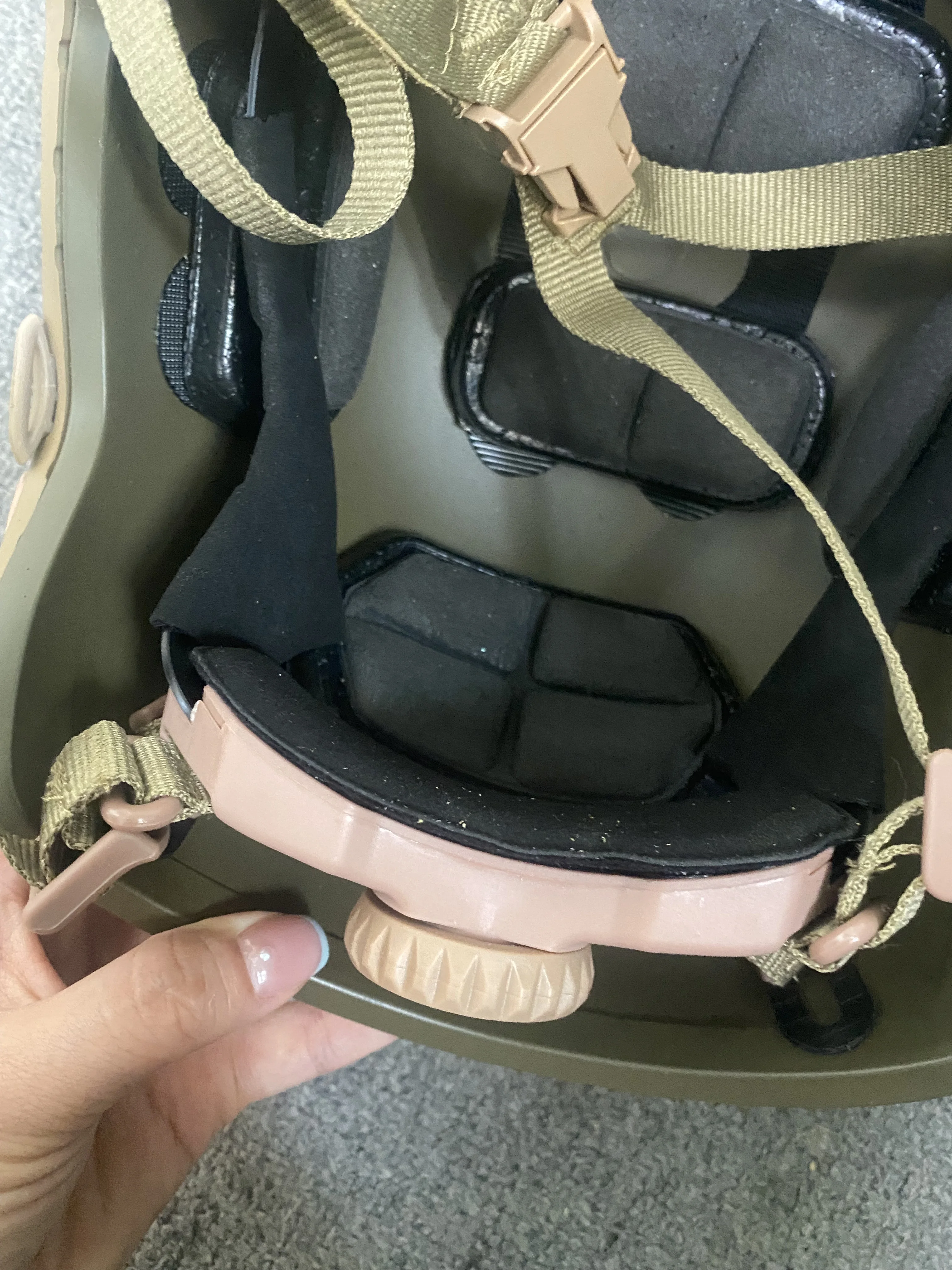 Casco de combate ECH de corte alto en fibra de vidrio