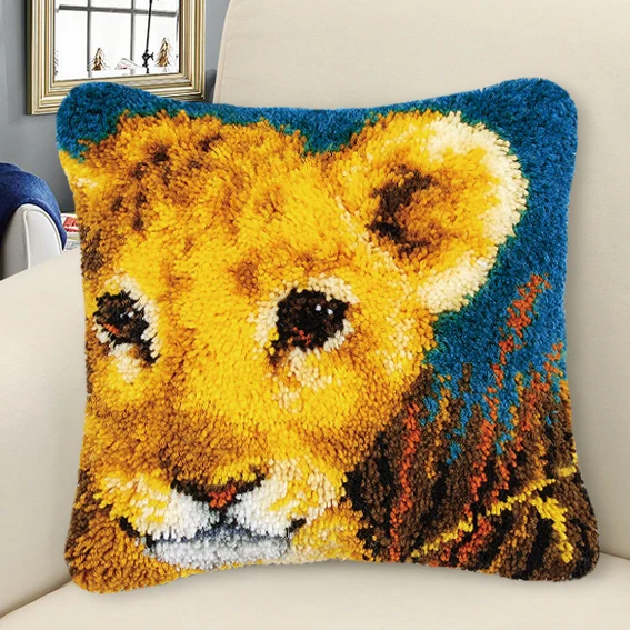 Funda almohada bordada lana gruesa motivos loro pollo mariposa - imagen 3