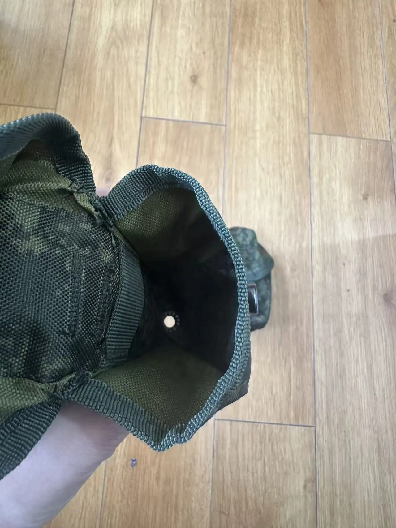 Chaleco táctico para exterior con bolsa integrada uso diario - imagen 5