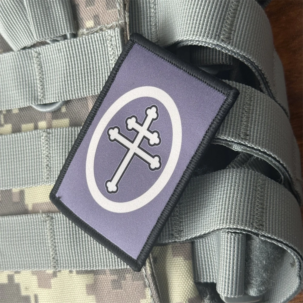 Magnum Cross – Parche táctico de velcro para ropa y mochila - imagen 5
