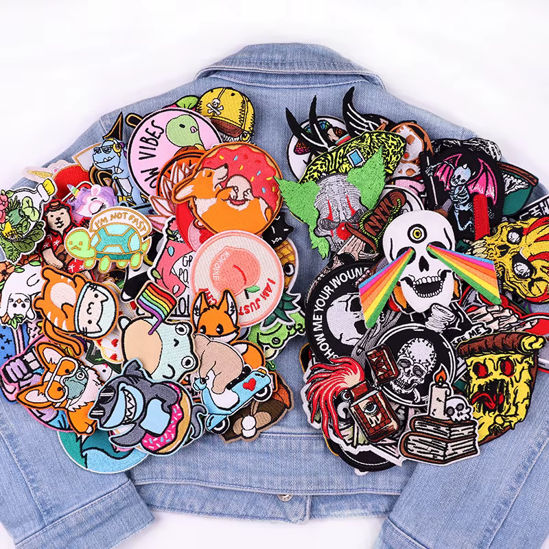 Parche bordado calavera punk animal planchable para ropa - imagen 2