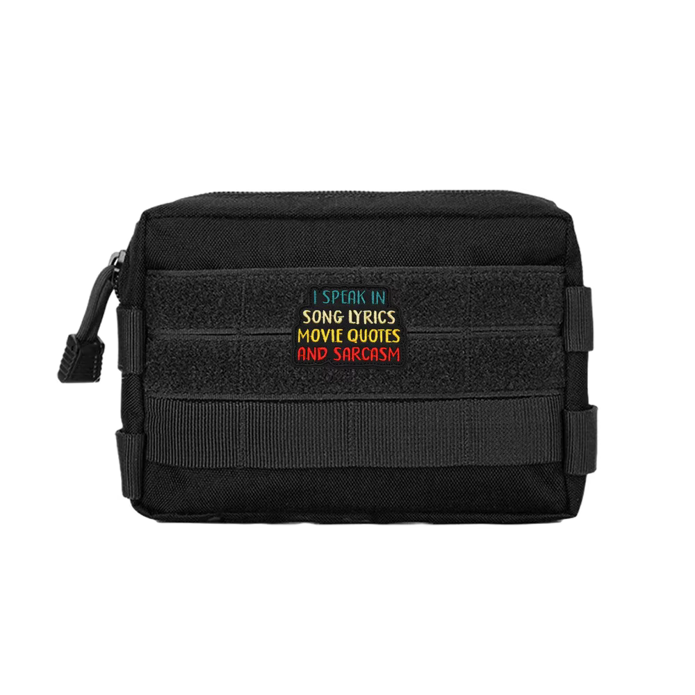 Parche táctico bordado SPEAK IN SARCASM – Moral con velcro MOLLE - imagen 3