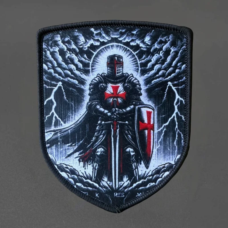Parche táctico Cruz Templaria con gancho y bucle para mochila - imagen 3
