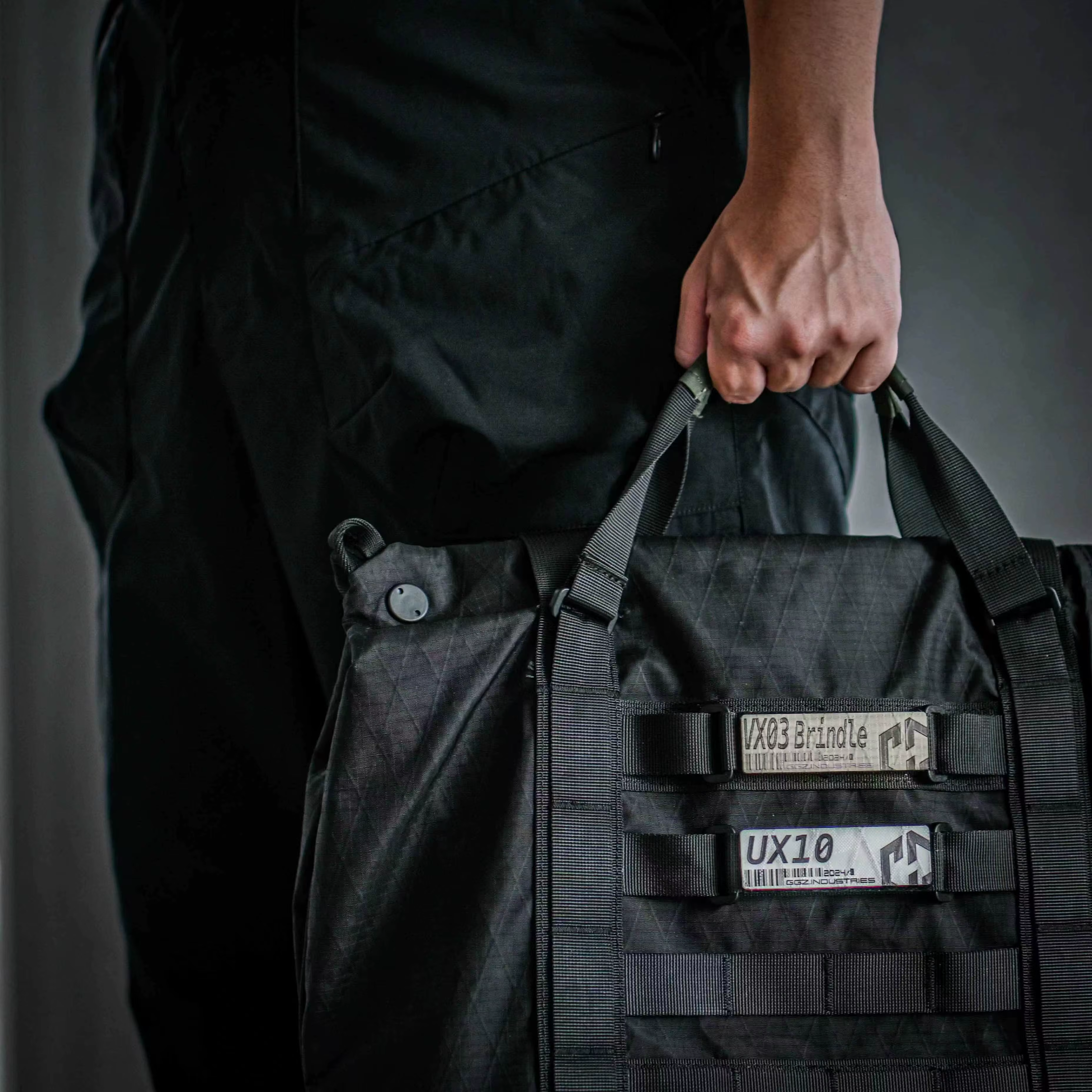 Parche táctico luminoso camuflaje obsidiana negra – Insignia QR - imagen 3