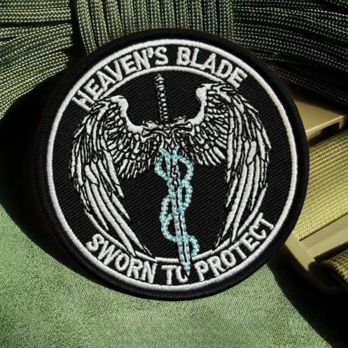 Parche táctico bordado Moral Heaven's Blade alas de ángel espada velcro - imagen 3