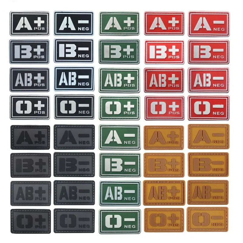 Parche táctico PVC con emblema y gancho tipo sangre para mochila - imagen 2