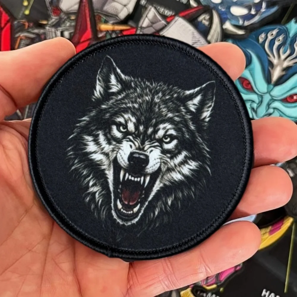 Parche táctico lobo chevron con velcro para mochila personalizada