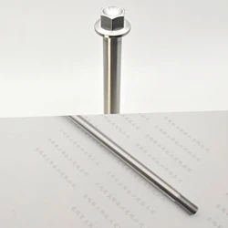 Tornillo de titanio M10 con tapa de brida