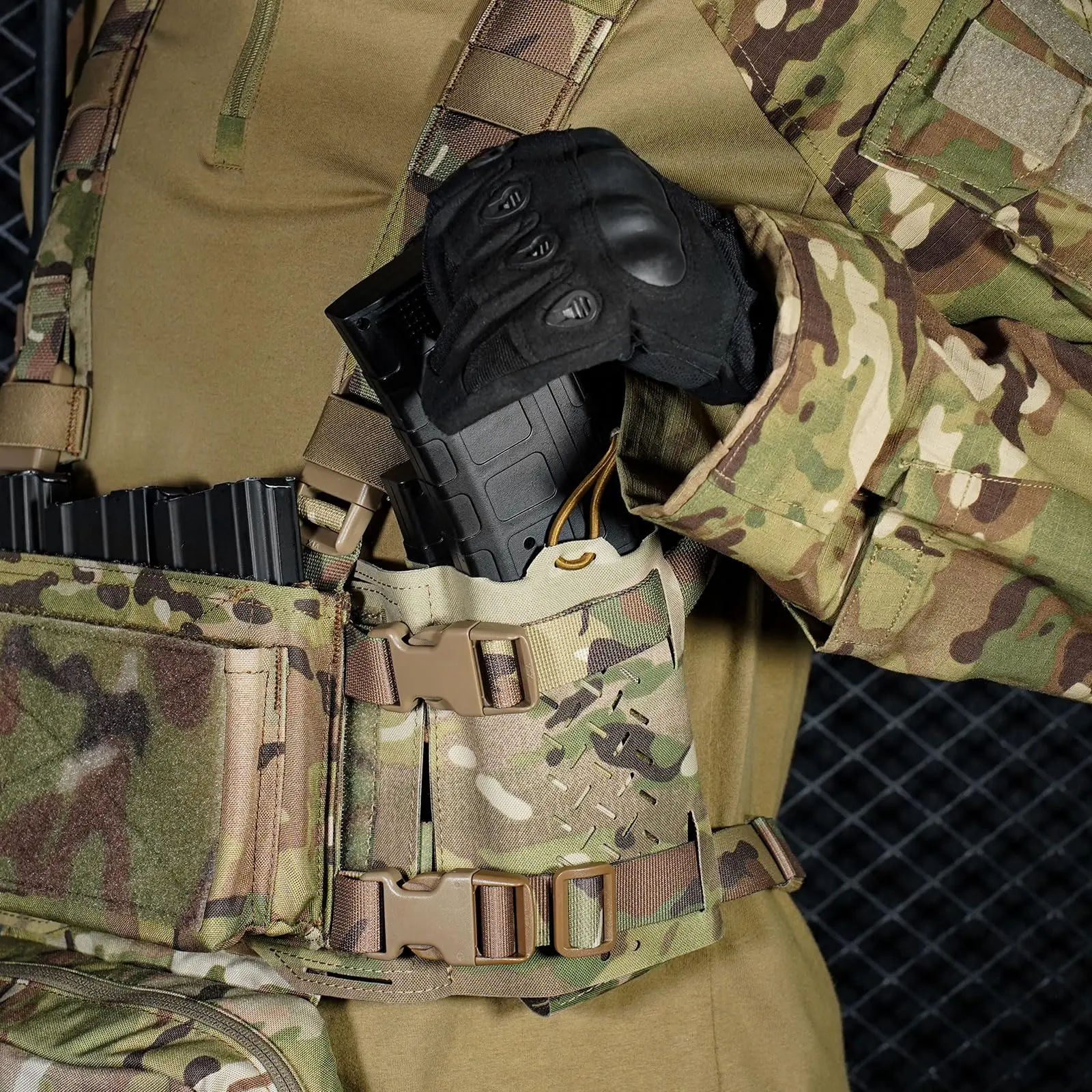 Bolsas tácticas expandibles airsoft para porta radio y cargadores - imagen 5