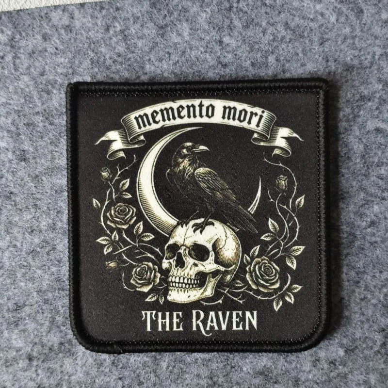 Parche táctico Memento Mori con calavera de cuervo para velcro - imagen 5