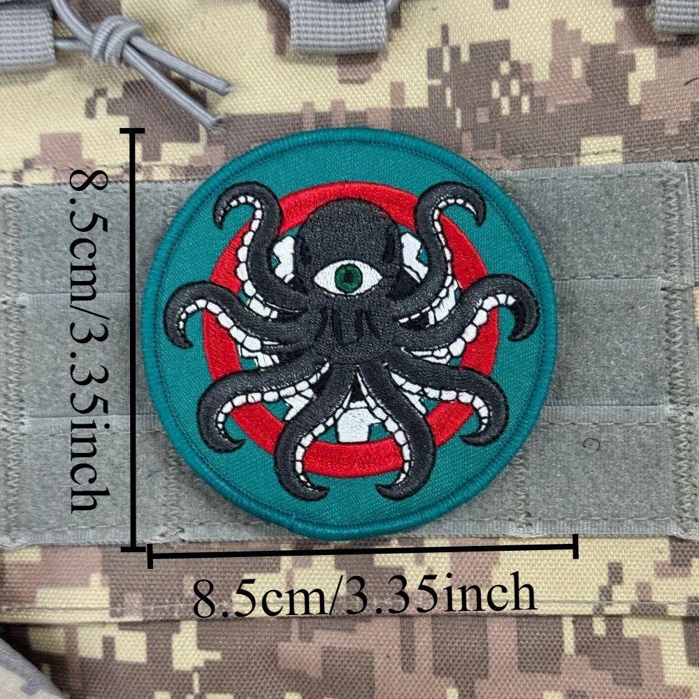 Parche táctico bordado pulpo mítico con velcro para mochila y gorras - imagen 2