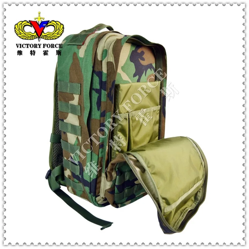 Mochila táctica con sistema MOLLE y funda para portátil - imagen 5