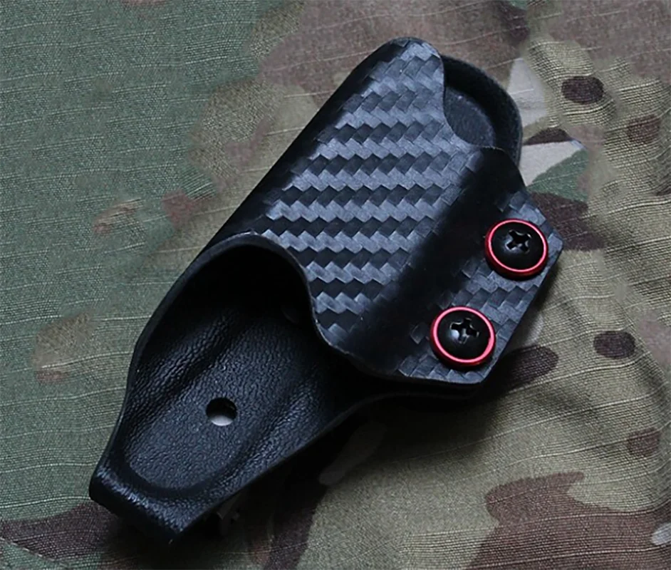 Funda de fibra de carbono con clip de cinturón