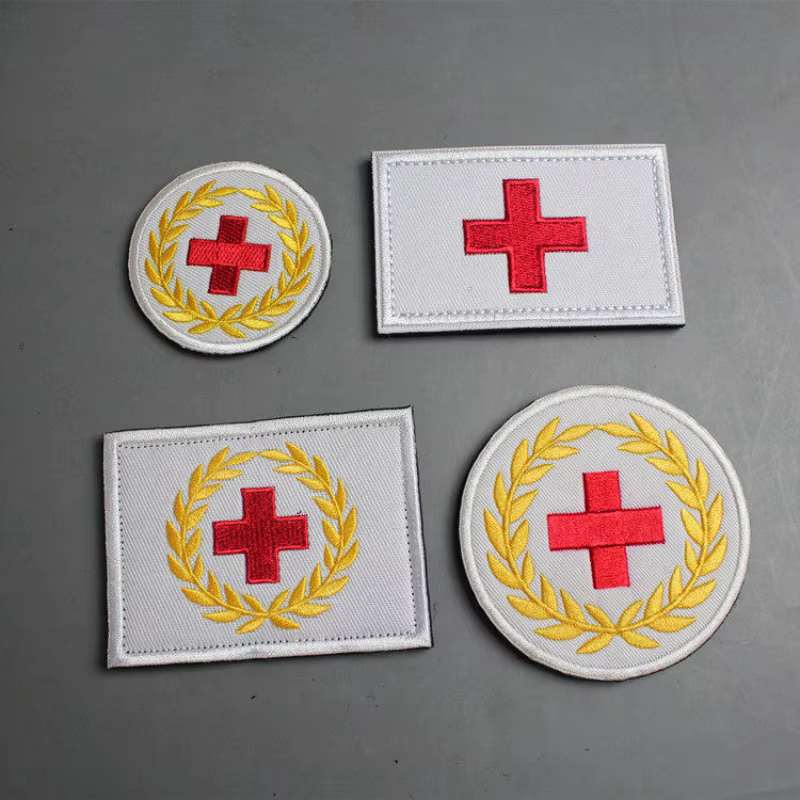 Parche Bordado Cruz Roja con Velcro – Rescate Médico y Emergencia - imagen 3