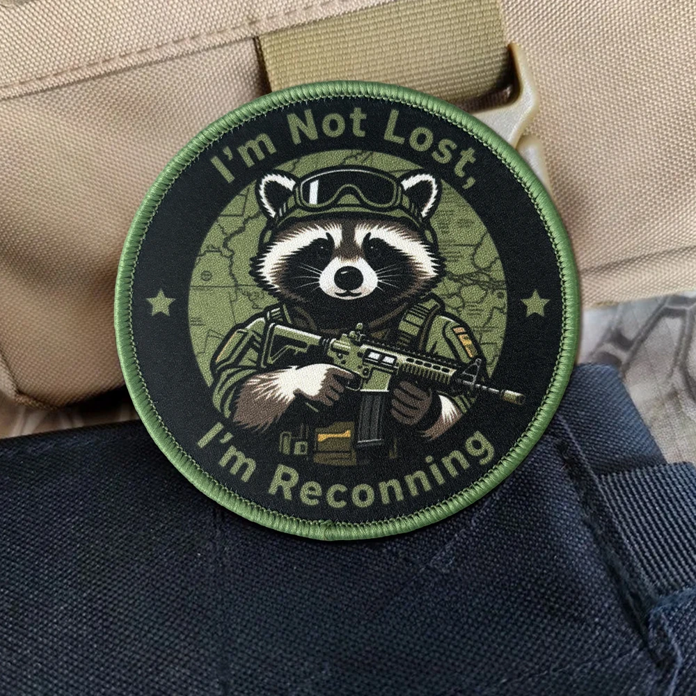 Parche táctico Raccoon con velcro, chevron moral y brazalete - imagen 4