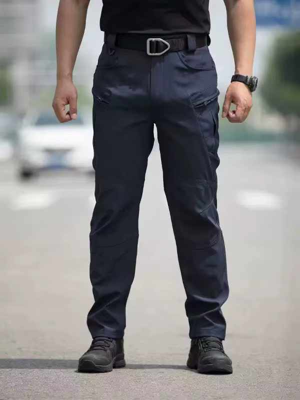 Pantalones en uso durante actividad outdoor