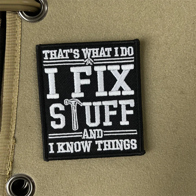 Parche táctico bordado 'I Fix Stuff' – Insignia velcro para mochila militar - imagen 4