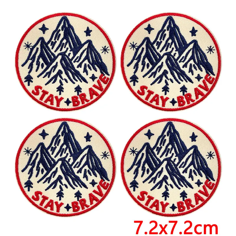 Parche bordado termoadhesivo montaña Stay Brave, diamante natural - imagen 5