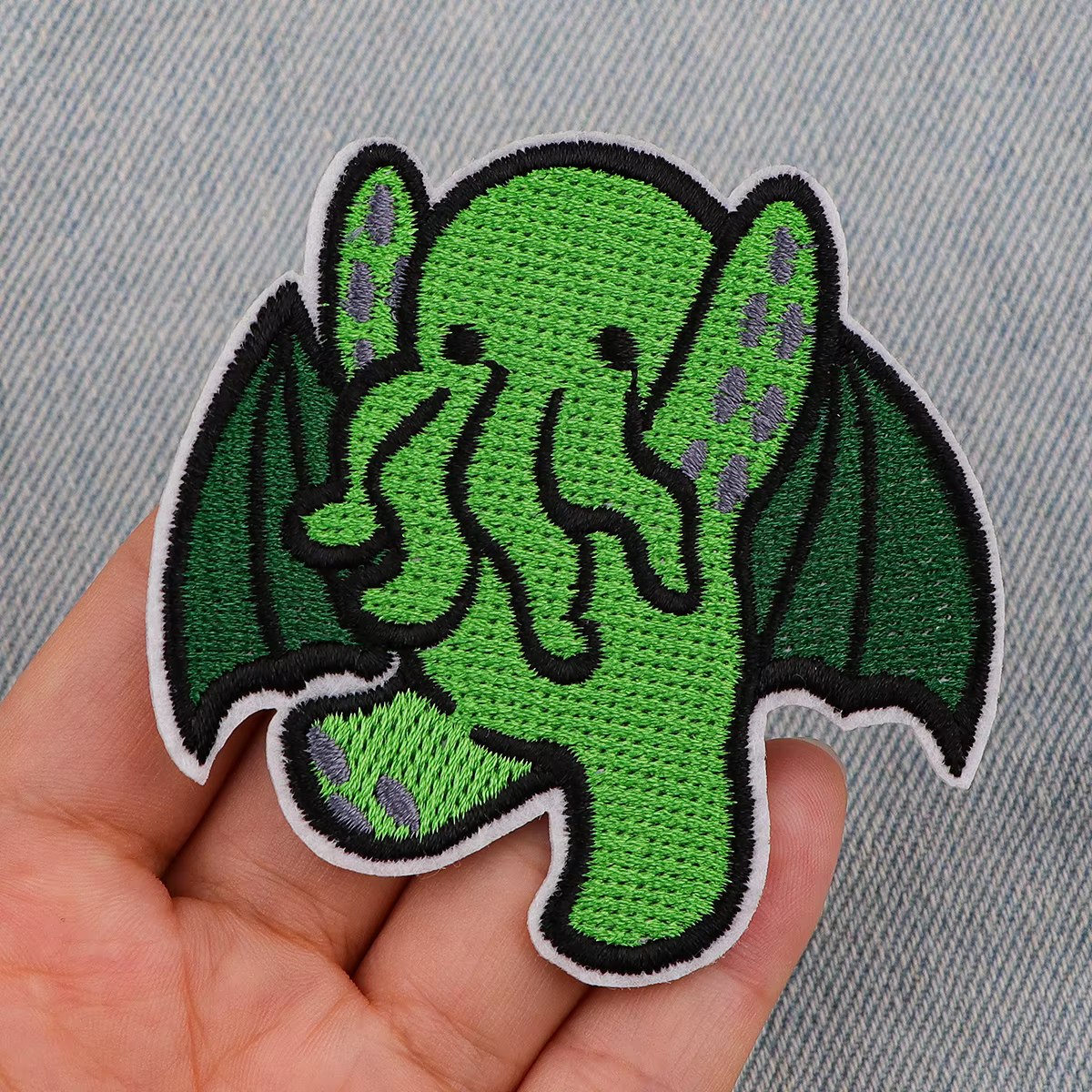 Parche bordado elefante verde – Velcro táctico termoadhesivo