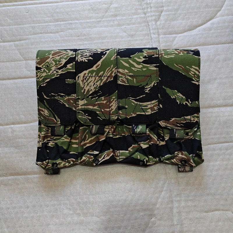 Chaleco táctico exterior con bolsa para cargadores y paneles - imagen 4