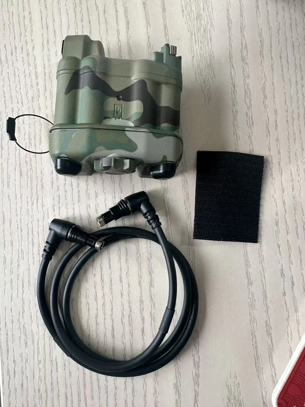 Estuche batería casco IR PVS31 resistente para aire libre - imagen 2