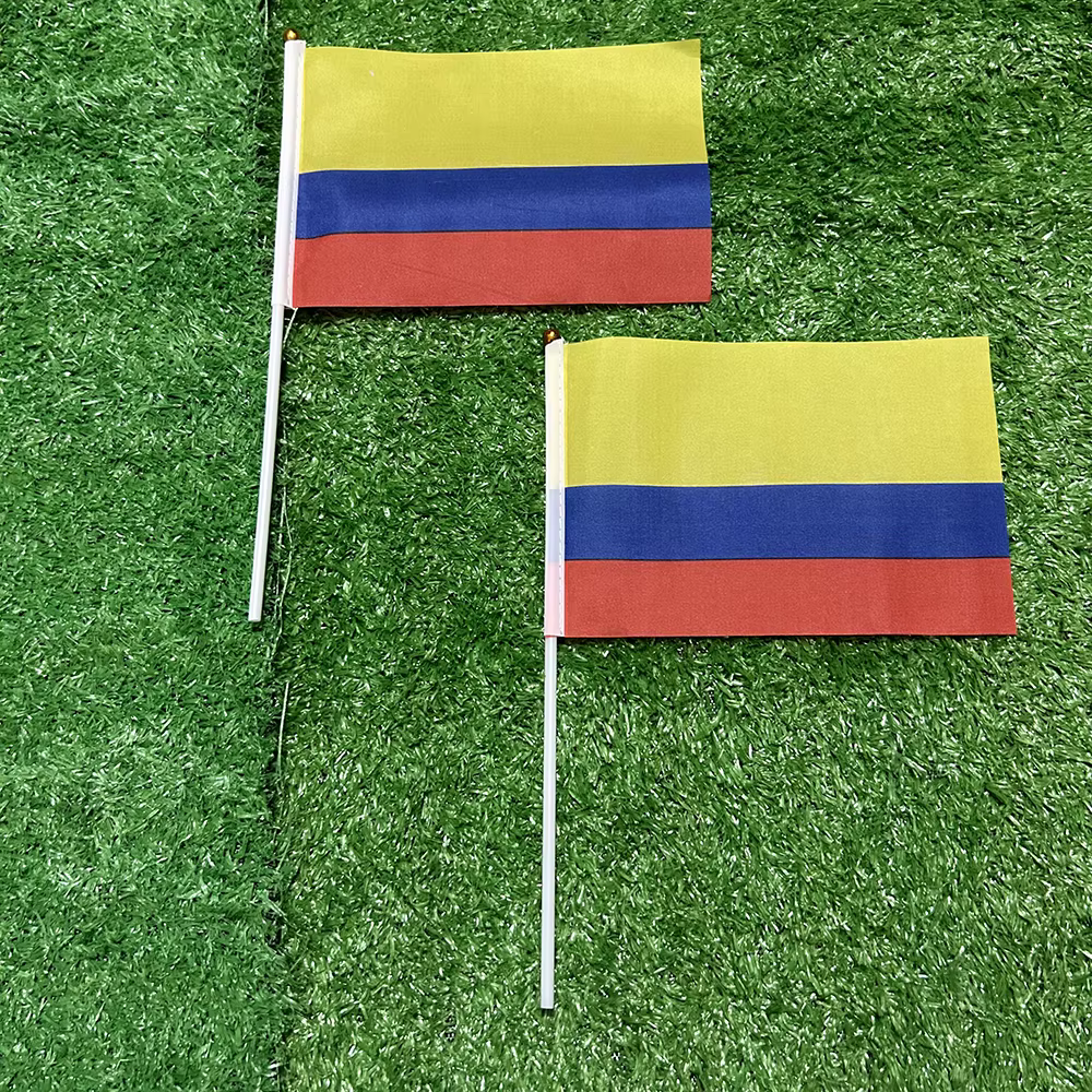 Banderas manuales Colombia 21x14cm con mástil plástico – Deportivo - imagen 5