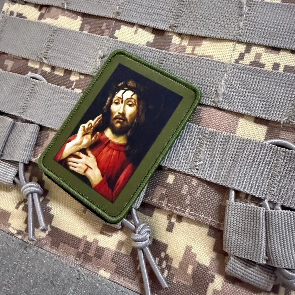 Parche militar bordado Cristo Resucitado con velcro para mochila - imagen 4