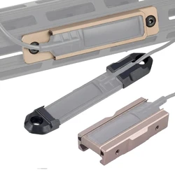 SF M600/M300 Scout Light Linterna Táctica con Presión M-LOK Picatinny