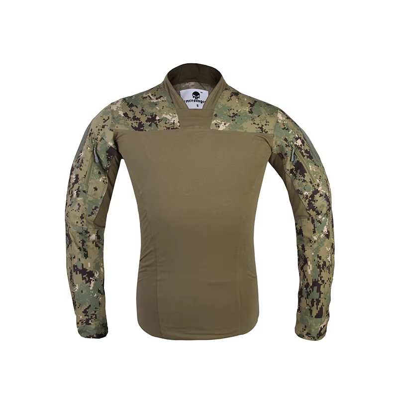 Camiseta táctica en color AOR2 para exterior