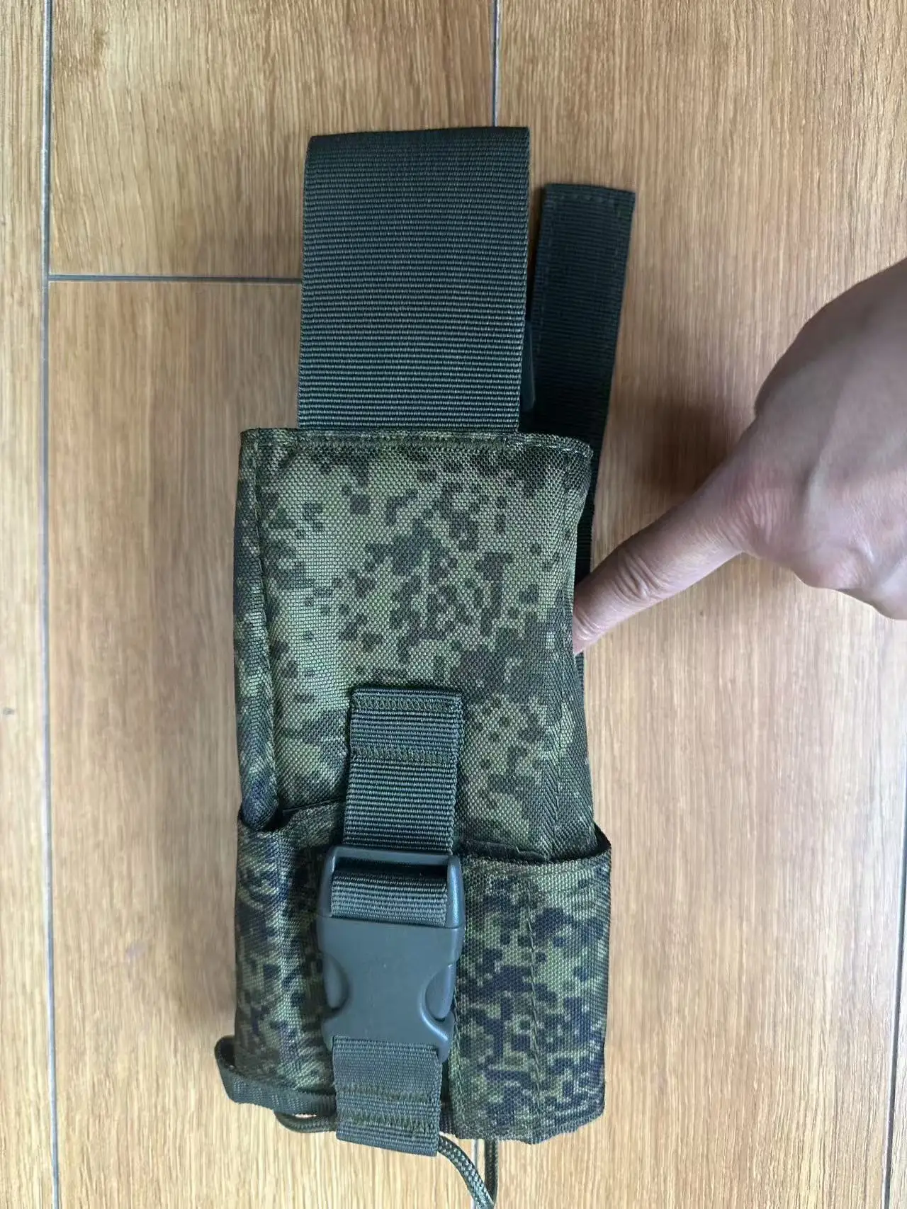 Chaleco táctico para exterior outdoor MOLLE con bolsa walkie-talkie