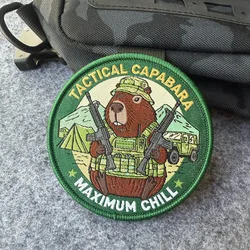 Parche táctico bordado capibara con gancho y bucle para mochila