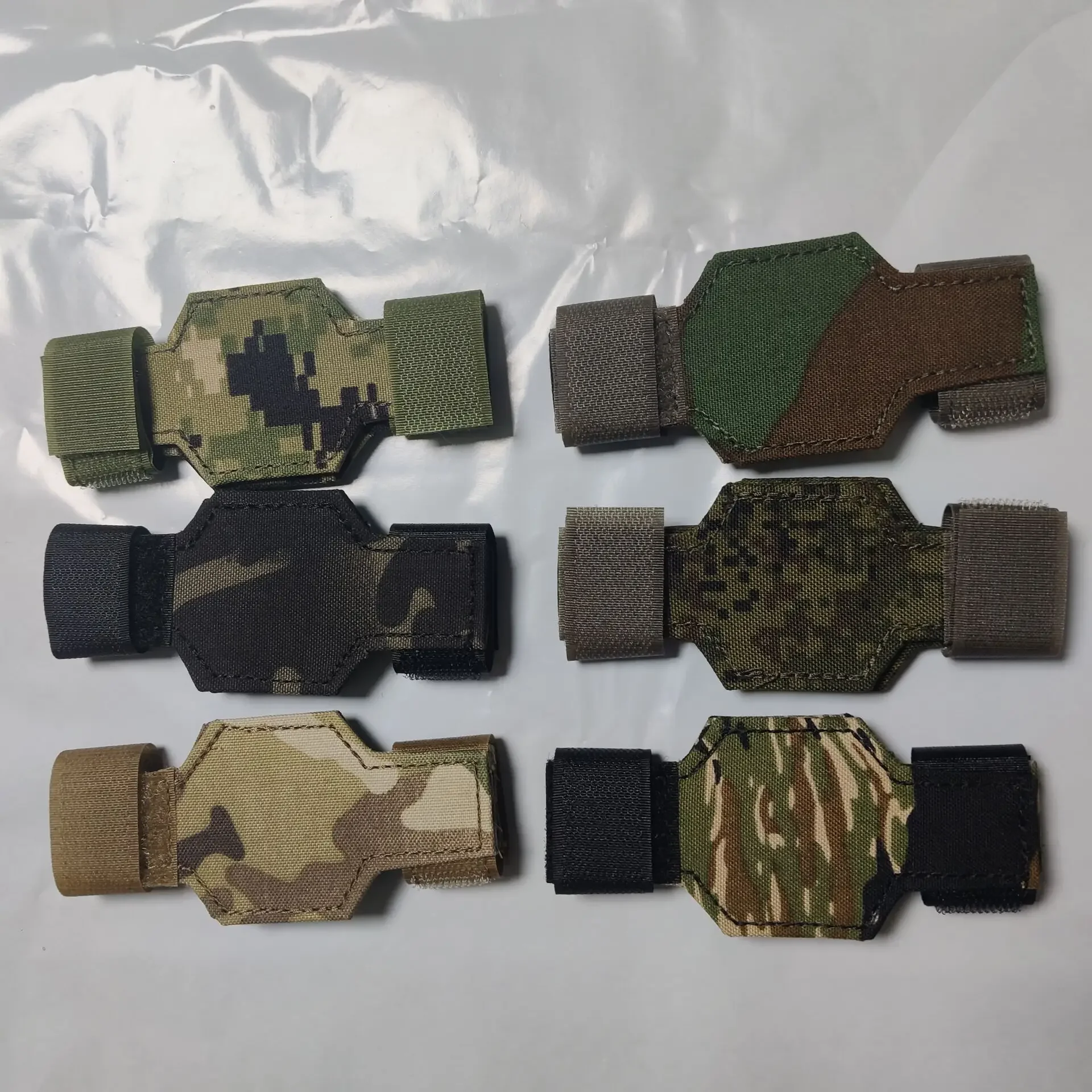 Funda táctica para reloj camuflaje tigre EMR AOR2 con correa