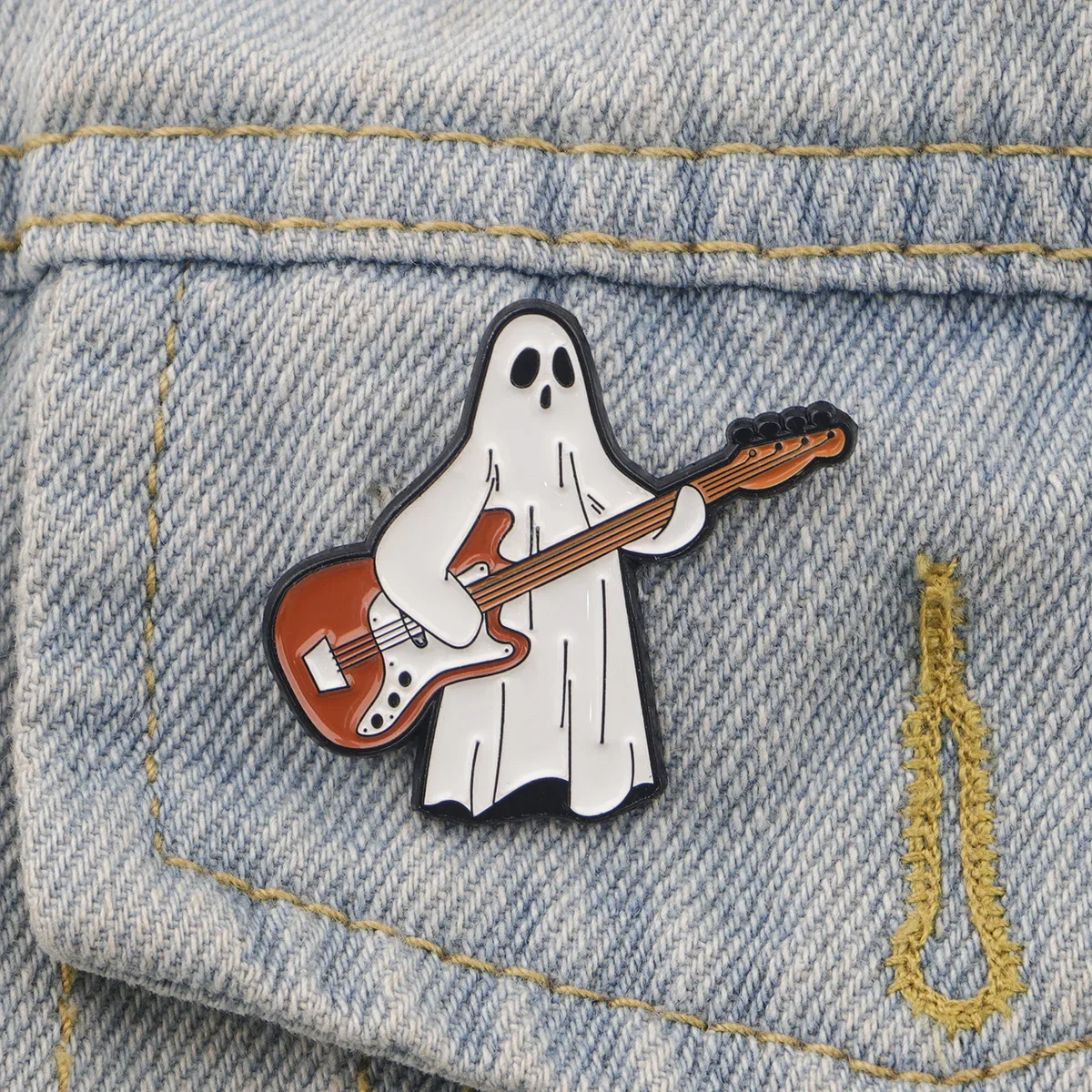 Pin broche fantasma guitarra Halloween, para mochila y disfraz - imagen 5