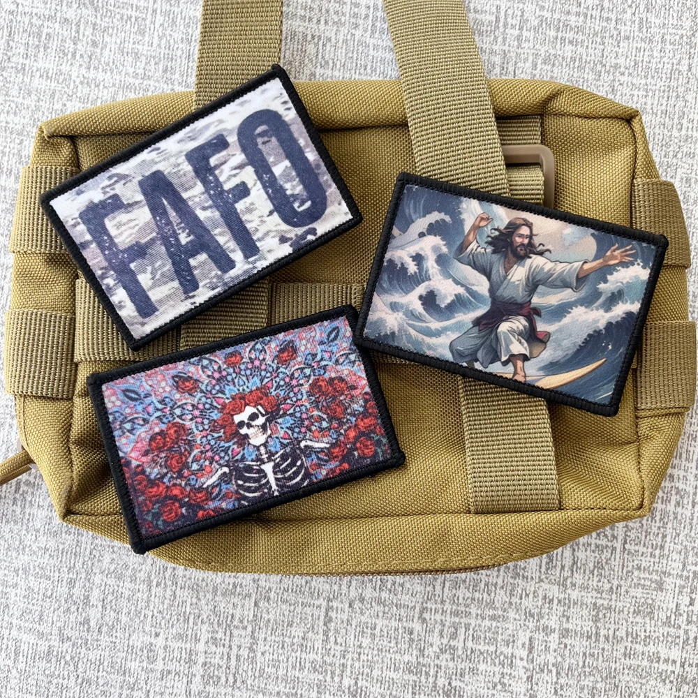 WEE WOO DRIVER FAFO parche velcro táctico calavera rosa