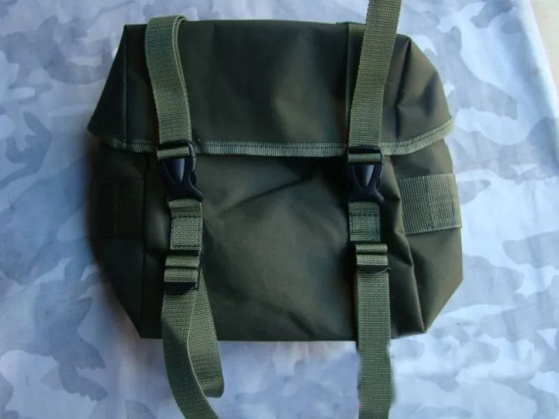 Bolsa seca compacta con clip de sujeción