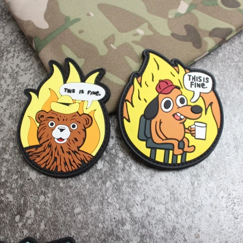 Parche táctico PVC perro oso – Velcro mochila militares - imagen 4