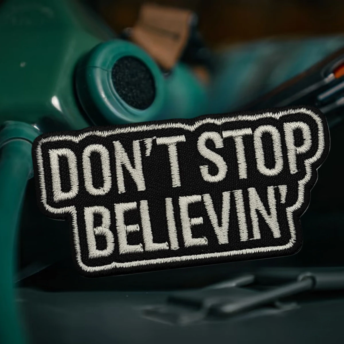 Parche táctico bordado moral Don't Stop Belivein, gancho-bucle - imagen 5