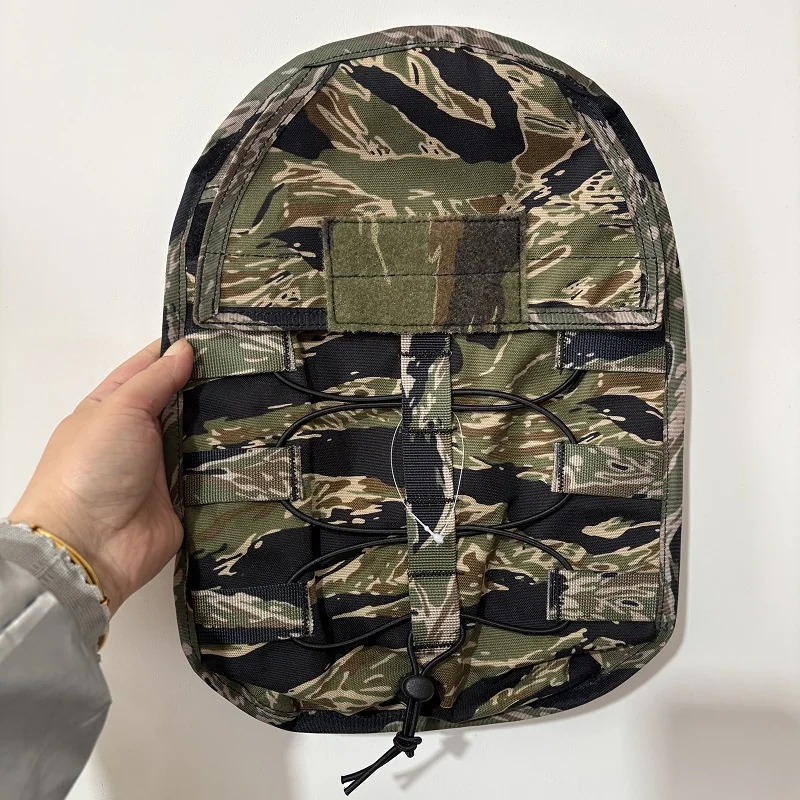 Bolsa táctica MOLLE para hidratación 500D - imagen 5