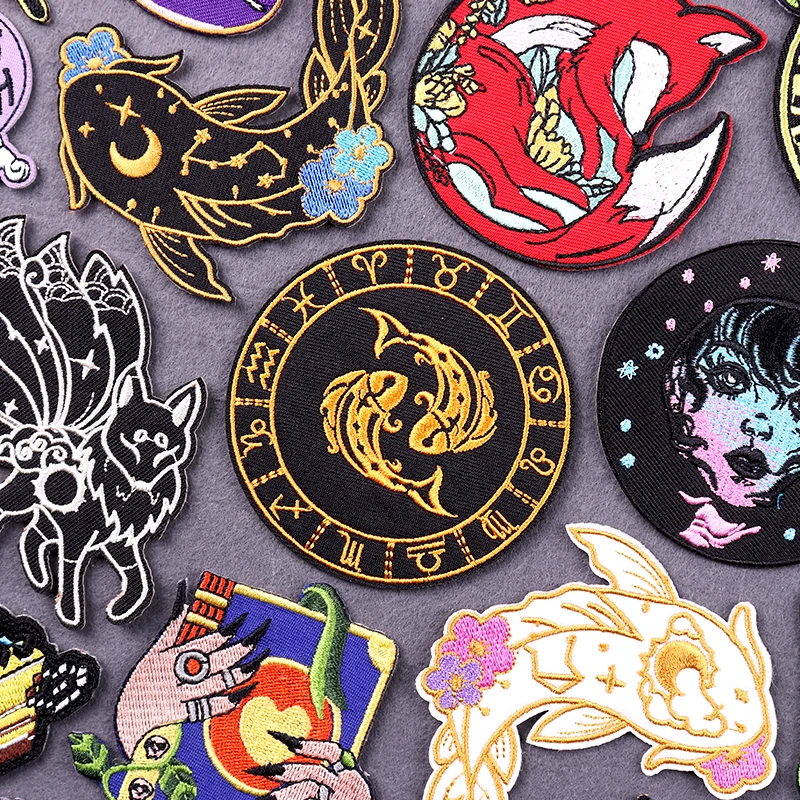 Parche bordado Piscis diseño astrología brujería