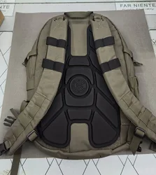Mochila táctica modular AVS 1000 con panel trasero acolchado